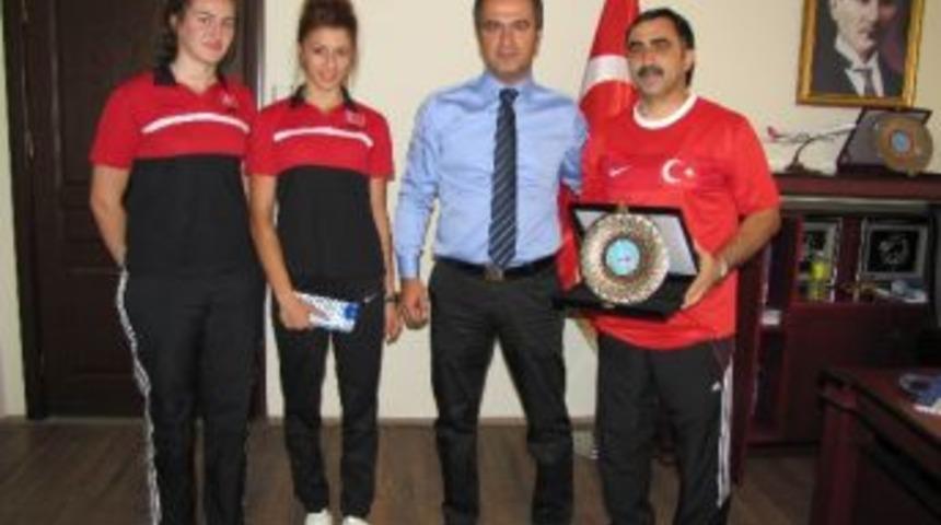 Badmintonculardan Odamıza Ziyaret