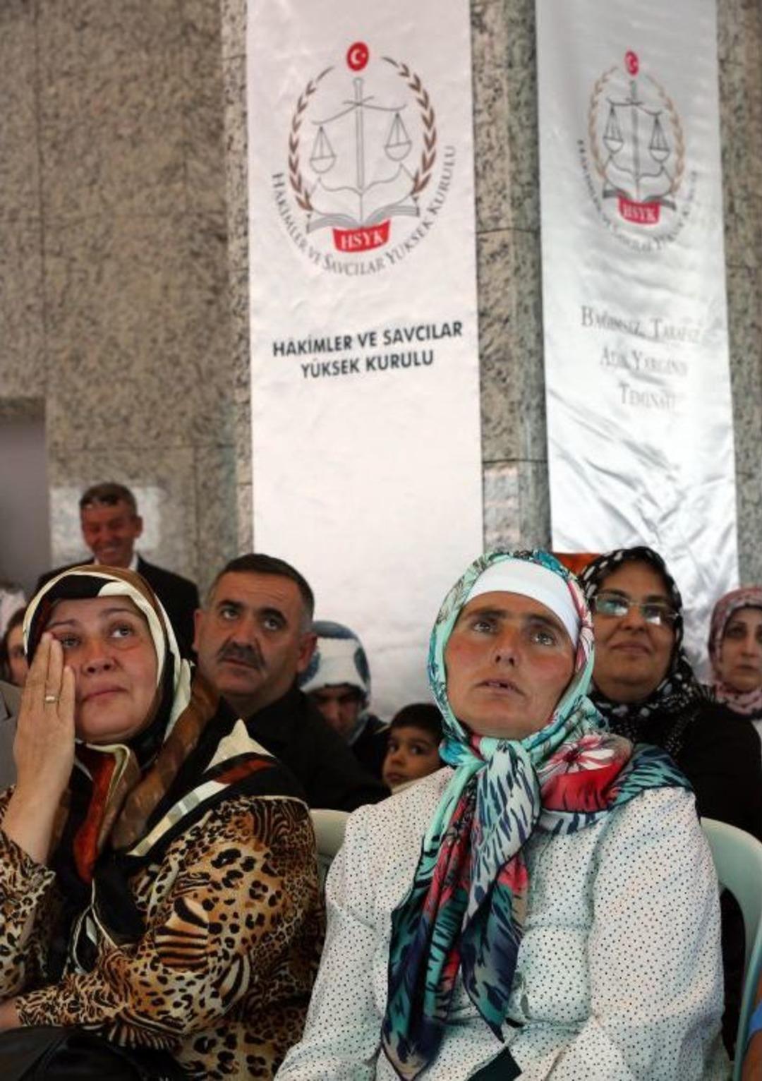 Sadullah Ergin: Adaletin, Su Gibi; Ne Kokusu Ne De Rengi Olmalı