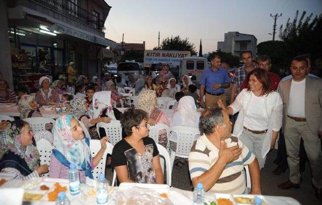 Bir Haftada 50 Bin Kişiye İftar Yemeği Verildi 2