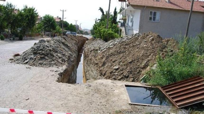 Eşmeliler Asbestli Ana Su Boru Hattından Kurtuluyor