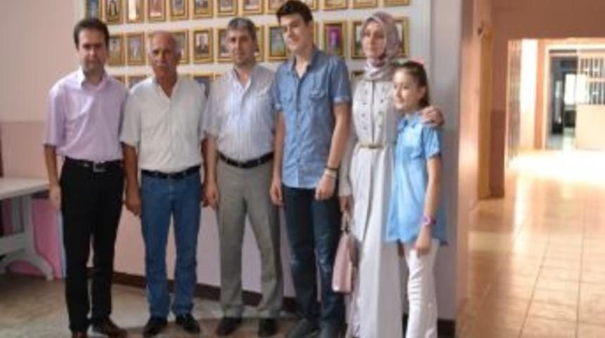 Sbs Sınavında İl&ccedil;e Birincisi Oldu