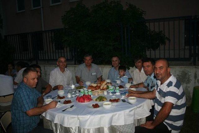Ferizli Emniyetinde İftar Yemeği 1