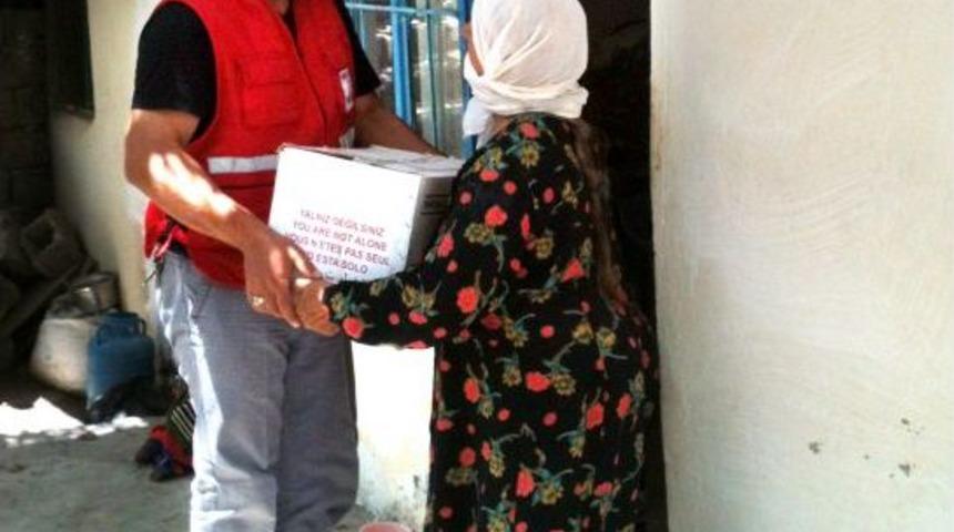 Kızılay, Batman'da 120 Ailenin Y&uuml;z&uuml;n&uuml; G&uuml;ld&uuml;rd&uuml;