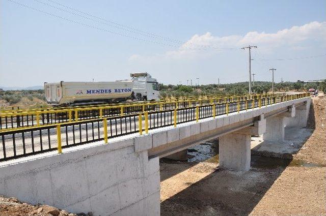 Torbalı'da Karakuyu Köprüsü Tamamlandı