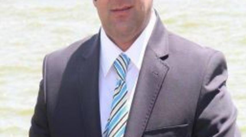 Vural, Partim Ugun G&ouml;r&uuml;rse Adayım