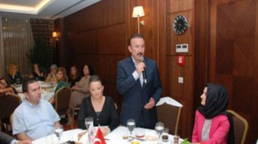 Başkan Doğan, İş Kadınlarının İftarına Katıldı