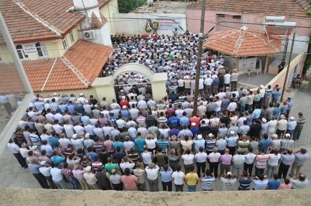 Uzman &Ccedil;avuş Kaygısız Toprağa Verildi 2
