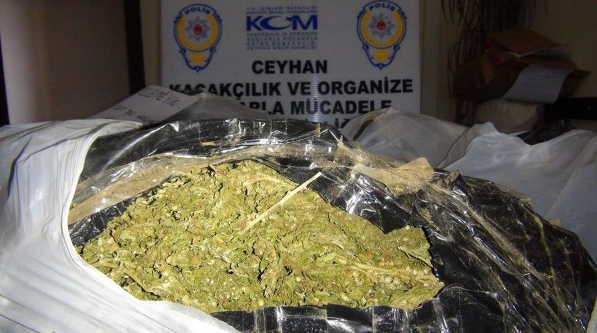 Ceyhan&rsquo;da 35 Kilo Esrar Ele Ge&ccedil;irildi