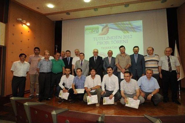 Trabzon&rsquo;da &lsquo;tut Elimden 2012&rsquo; Projesi İ&ccedil;in Sertifika T&ouml;reni D&uuml;zenlendi 2