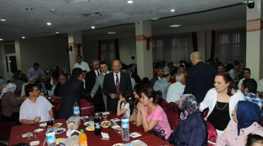 Kırıkkale Valiliği'nden Şehit Aileleri Ve Gazilere İftar