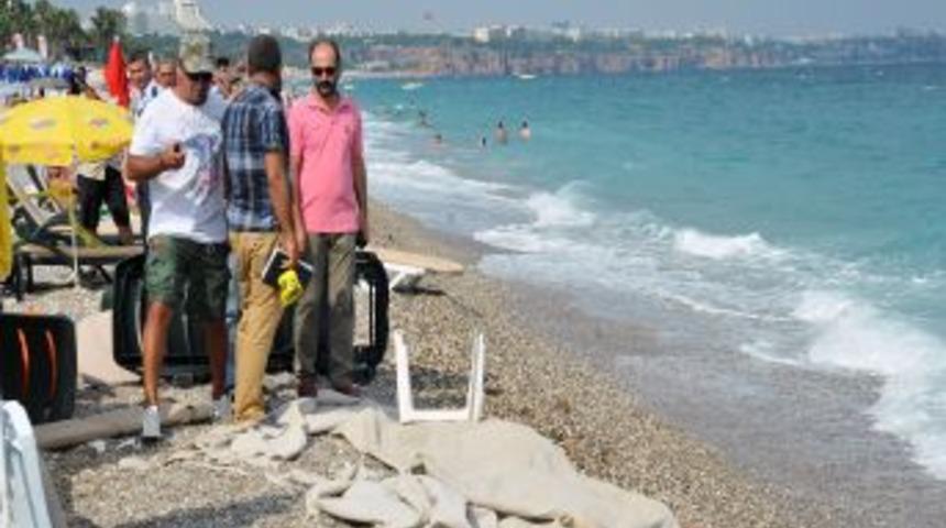 Denizden Elleri Bağlı Erkek Cesedi &Ccedil;ıktı