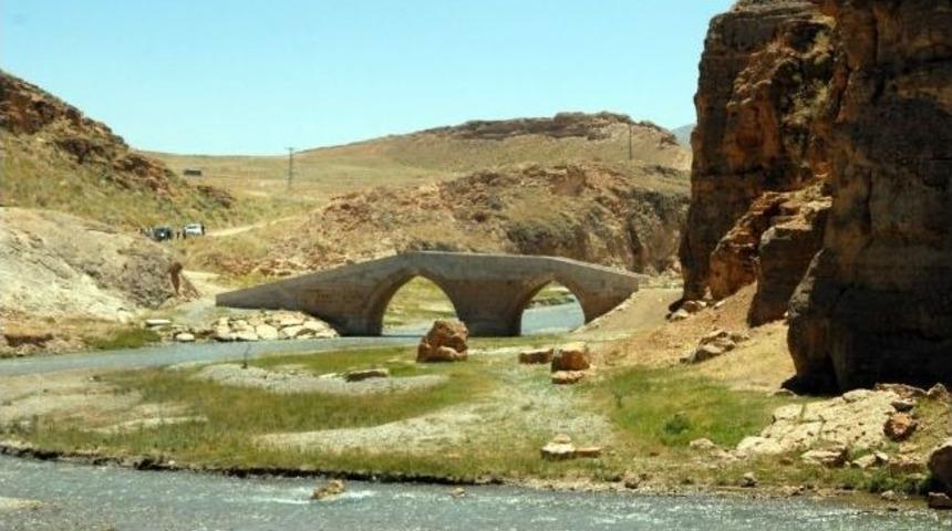 Kaymakam B&uuml;y&uuml;kk&ouml;se&rsquo;den &Ccedil;evre Duyarlılığı