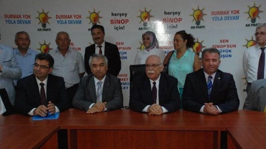 Bakan Avcı'ya Gemi Maketi Hediye Ettiler