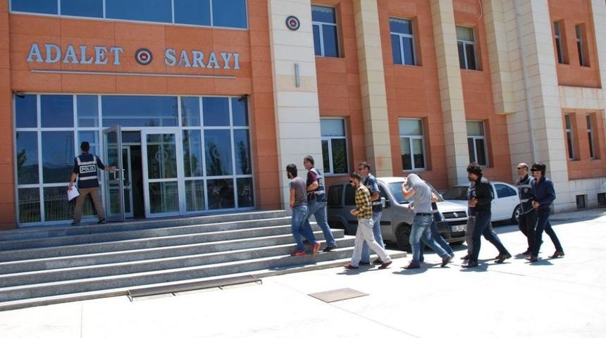 Tokat'ta Uyuşturucu Operasyonu: 5 Tutuklama