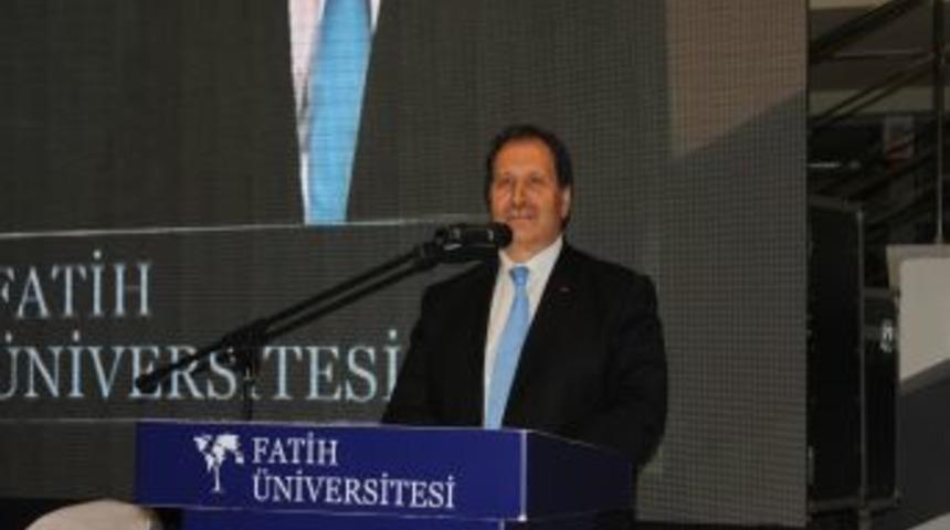 Prof. Dr. Tekalan: K&uuml;reselleşen Insanların Yetiştirilmesi &Uuml;niversitelerin G&ouml;revi