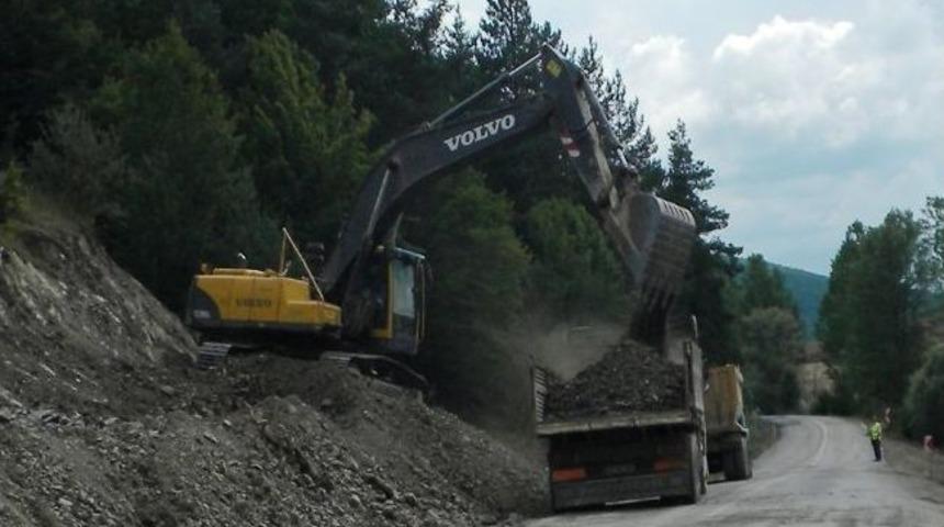 Ağlı-azdavay-pınarbaşı-ulus Yolu &Ccedil;alışmaları Başladı