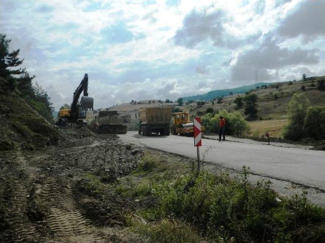 Ağlı-azdavay-pınarbaşı-ulus Yolu Çalışmaları Başladı