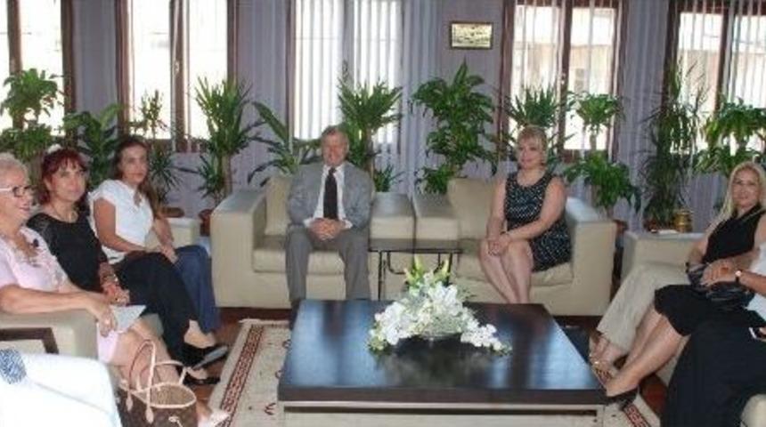 Katlav: "ihracatta Adana &Ccedil;ağ Atlamalı"