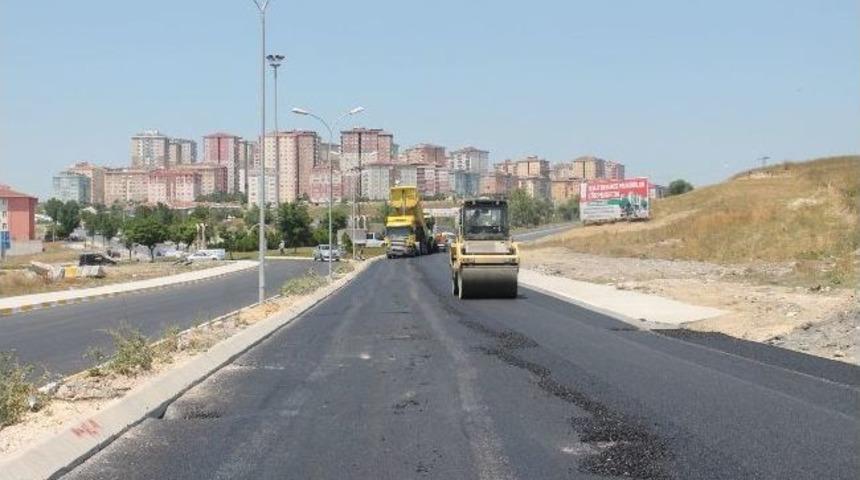 Asfalt Kaplama İle Yollar Yenileniyor