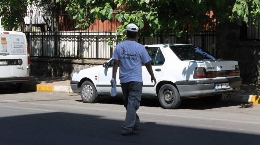 Diyarbakır&rsquo;da Cadde Park Uygulaması