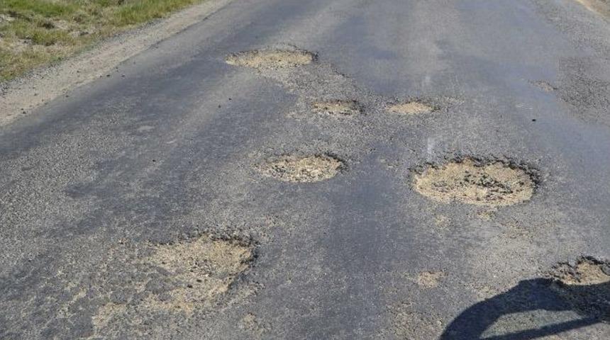 Pınar&ccedil;a Yolu K&ouml;stebek Yuvasına D&ouml;nd&uuml;