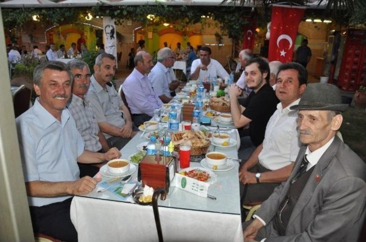 Başkan Dalgı&ccedil;&rsquo;tan İftar Yemeği