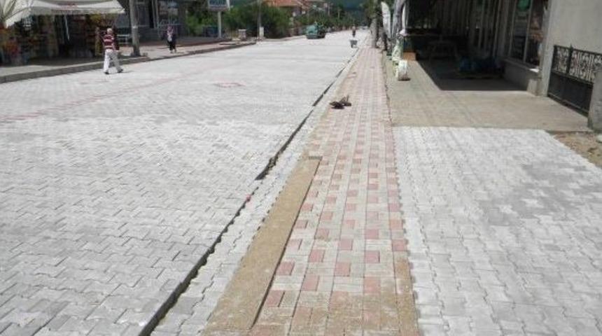 Yenice&rsquo;de Yol &Ccedil;alışmaları Devam Ediyor