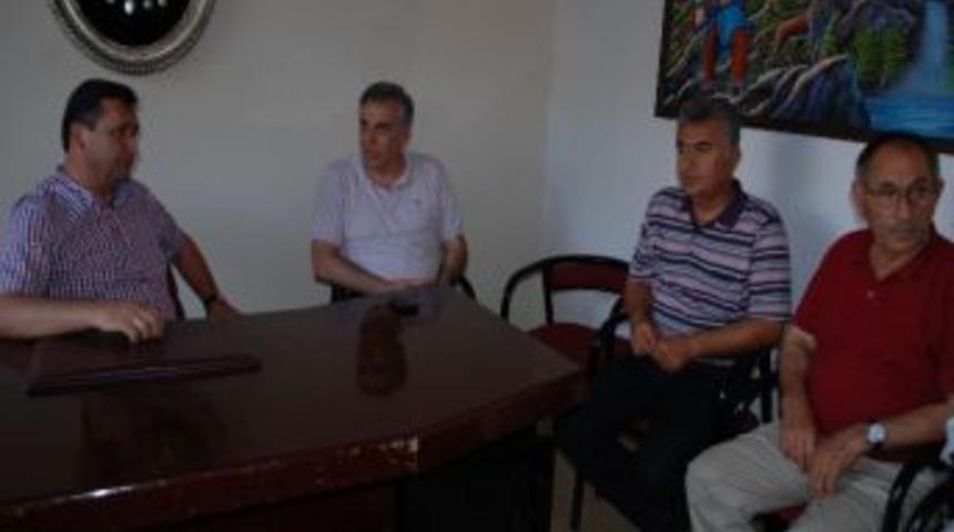 G&uuml;nal, Gazipaşa İl&ccedil;e Teşkilatını Ziyaret Etti