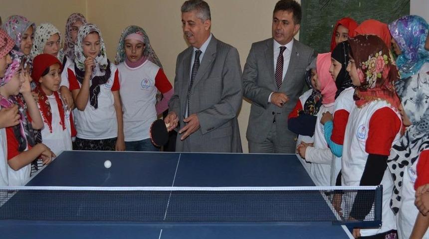Kur&rsquo;an Eğitimine Katılan &Ccedil;ocuklar Spora Alıştırılıyor