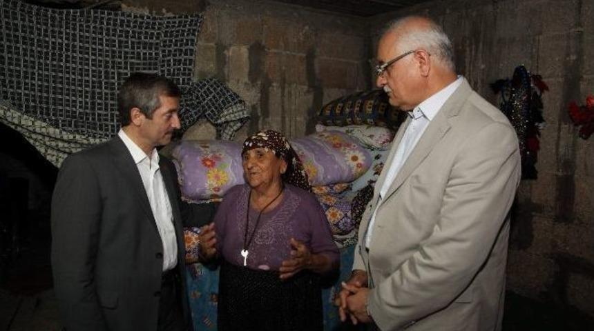 Milletvekili Erdoğan Ve Başkan Tahmazoğlu Aileleri Evlerinde Ziyaret Etti