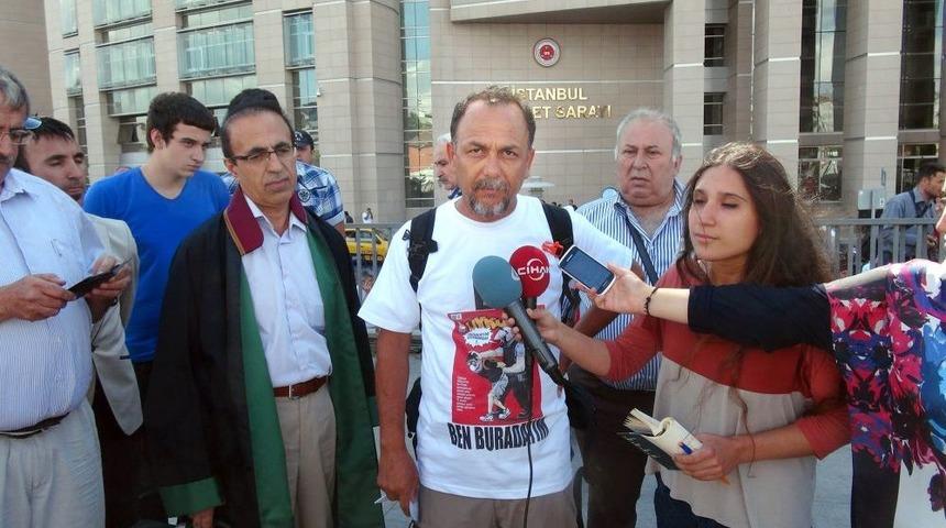 Y&uuml;r&uuml;yen Avukat, Kendini 'adaletin Hacısı' Ilan Etti