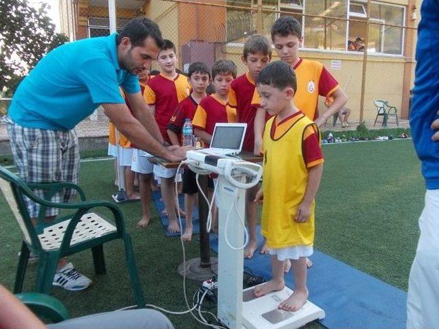 Minik Sporcular Testten Ge&ccedil;ti 1