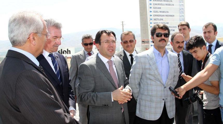 Erzincan Organize Sanayi B&ouml;lgesi'nin &Ccedil;ehresi Değişiyor