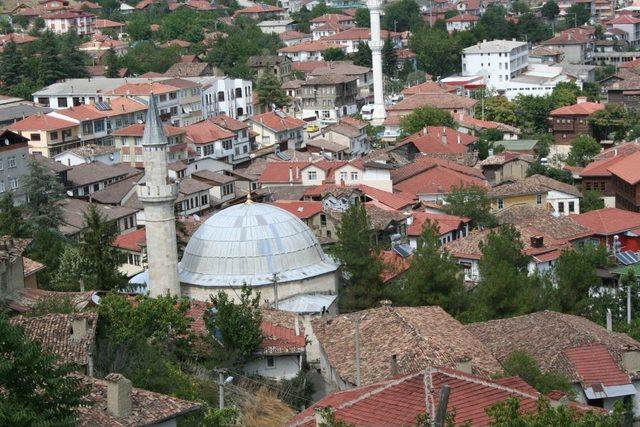 Mimar Sinan, Camilere Alttan Isıtma Sistemini 496 Yıl Önce Kurmuş