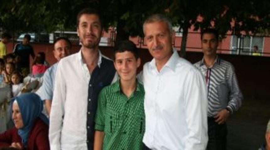 Adapazarı Belediyesi Maltepe&rsquo;de İftar Verdi