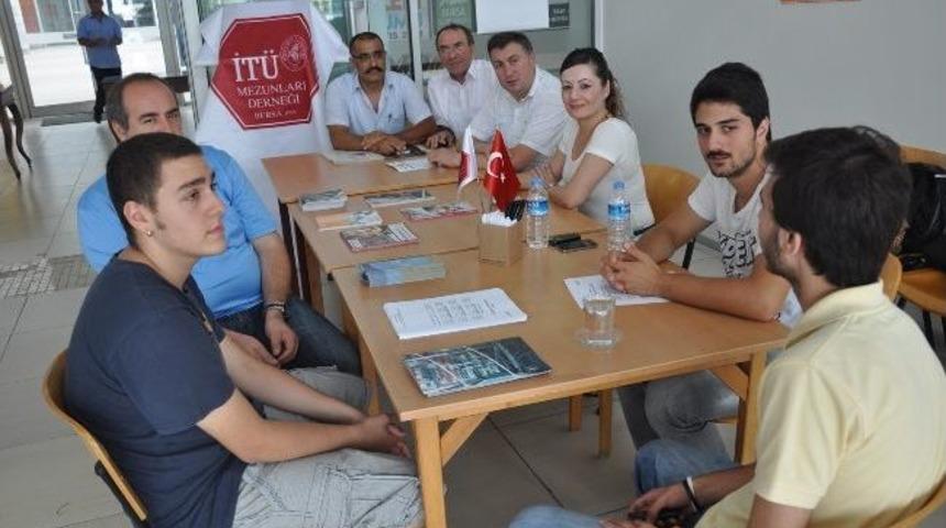 İt&uuml;&rsquo;den &Uuml;niversite Adaylarına Tercih Danışmanlığı
