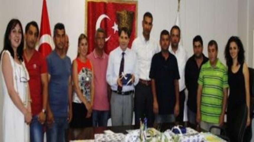 İzmir'i Atık Metal Eserler S&uuml;sleyecek