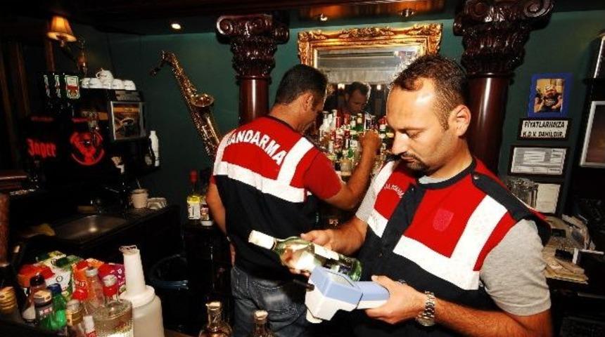 Muğla'da Jandarmadan Ka&ccedil;a İ&ccedil;ki Denetimi