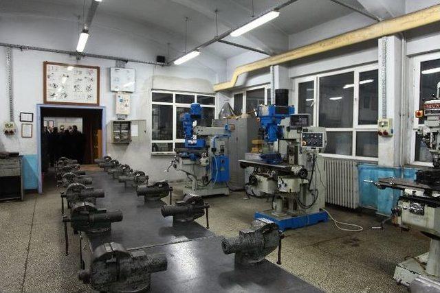 Umem, Uzmanlaşmış Eleman Yetiştirmeye Devam Ediyor 3