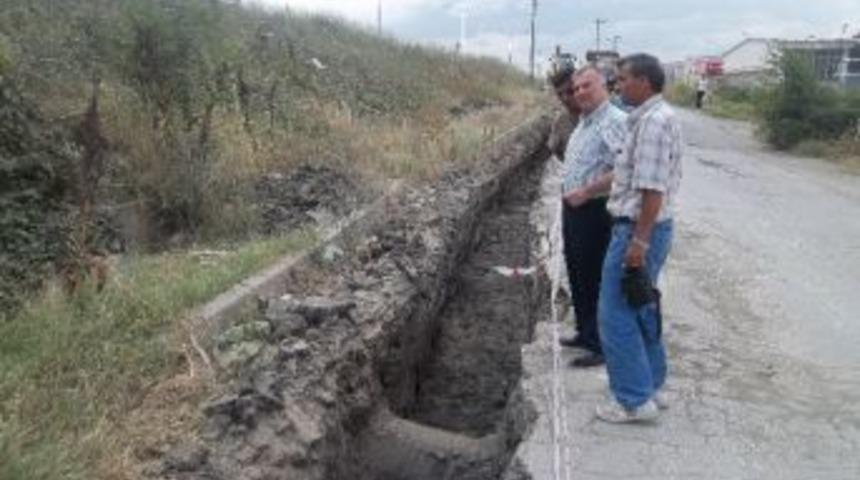 Başkan Kaya Elektrik Tellerinin Yer Altına Alınma &Ccedil;alışmalarını İnceledi