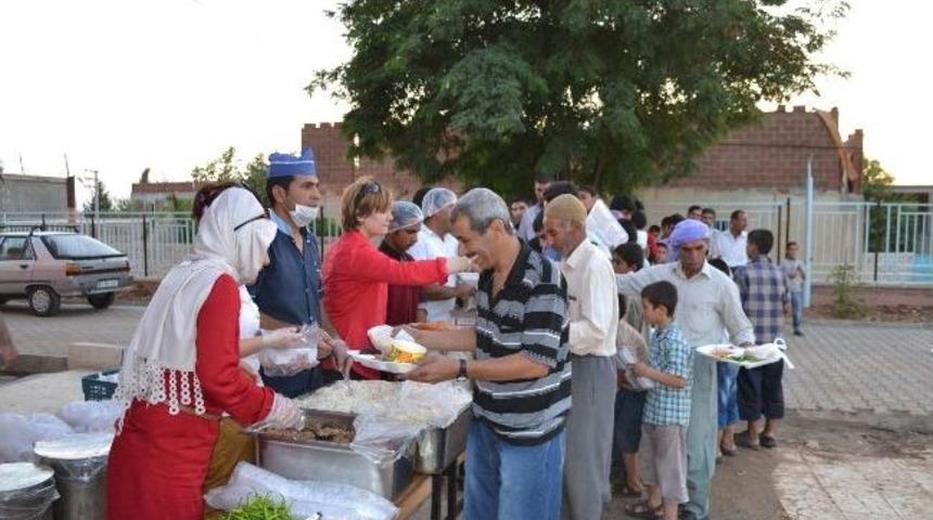 Hilvanlılar Kaymakamlık Kaynaşma Sofrasında Buluştu