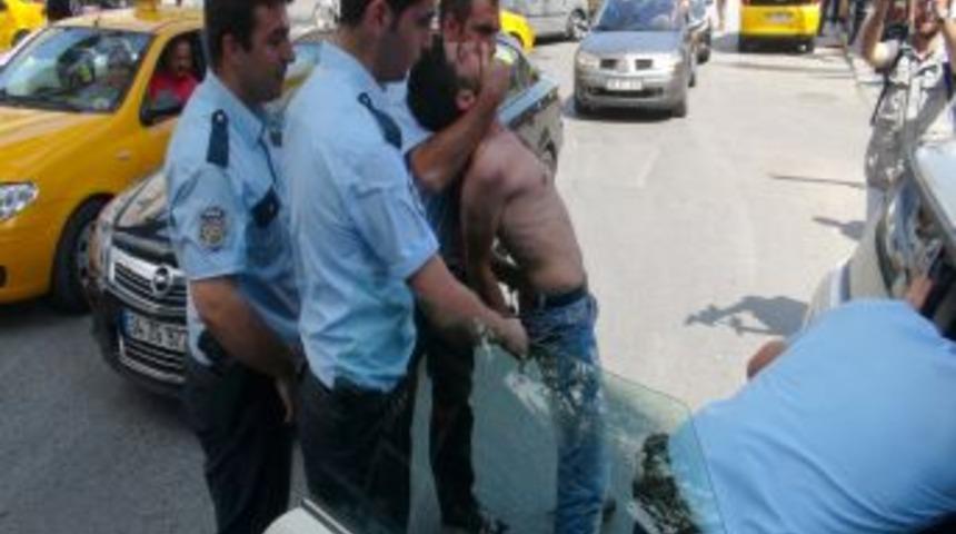 Turisti Gasp Etmeye &Ccedil;alışan Şahıs Biber Gazıyla Yakalandı