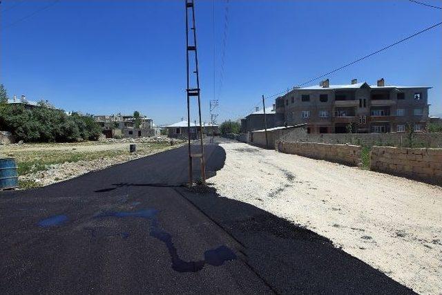 Van Belediyesi’nden Yol Asfaltlama Çalışması