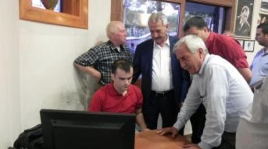 &Ouml;demiş-k.bağlar Engelleri Elele Aştı