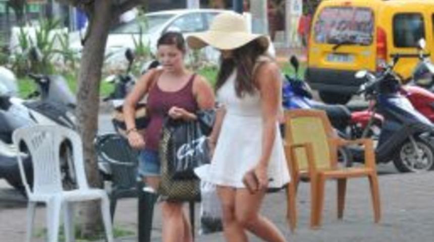 Alanya'da Yağış Etkili Oldu