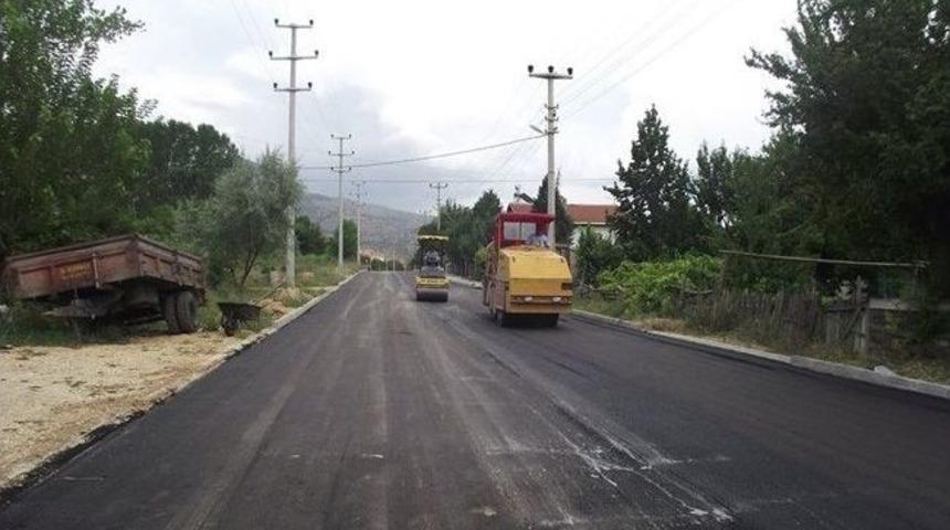 Seben&rsquo;de Asfaltlama &Ccedil;alışmaları S&uuml;r&uuml;yor