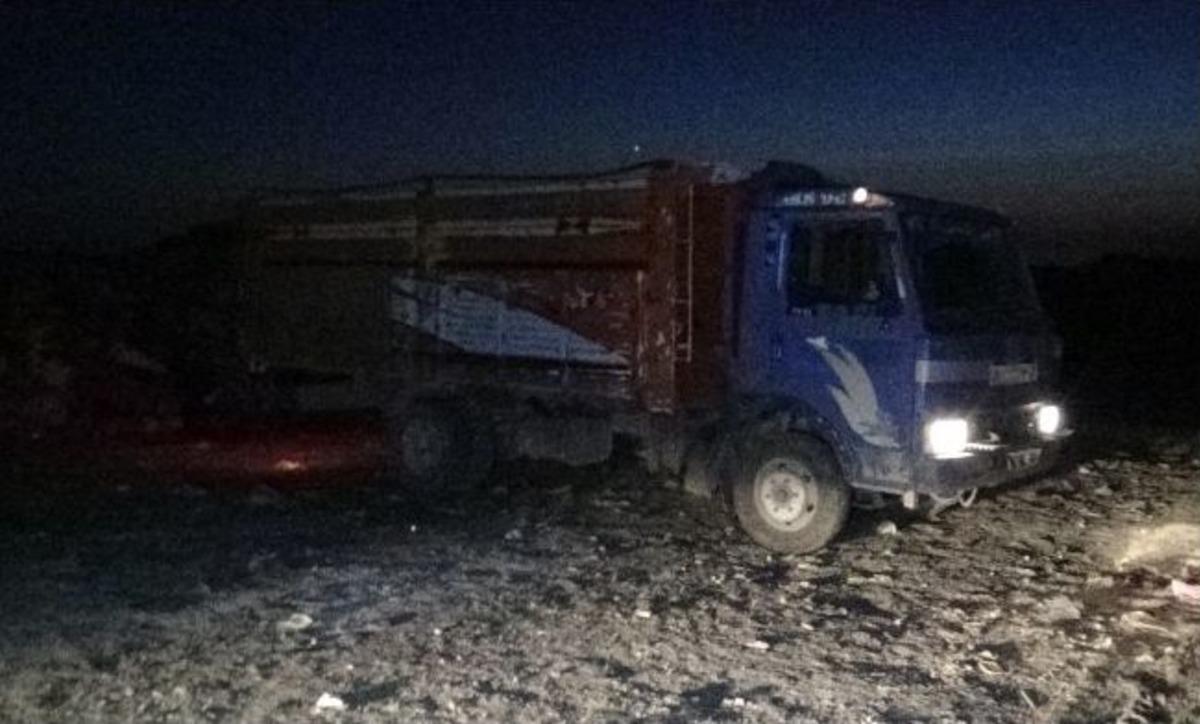 İki Yaşındaki Azat Kamyonun Altında Kaldı