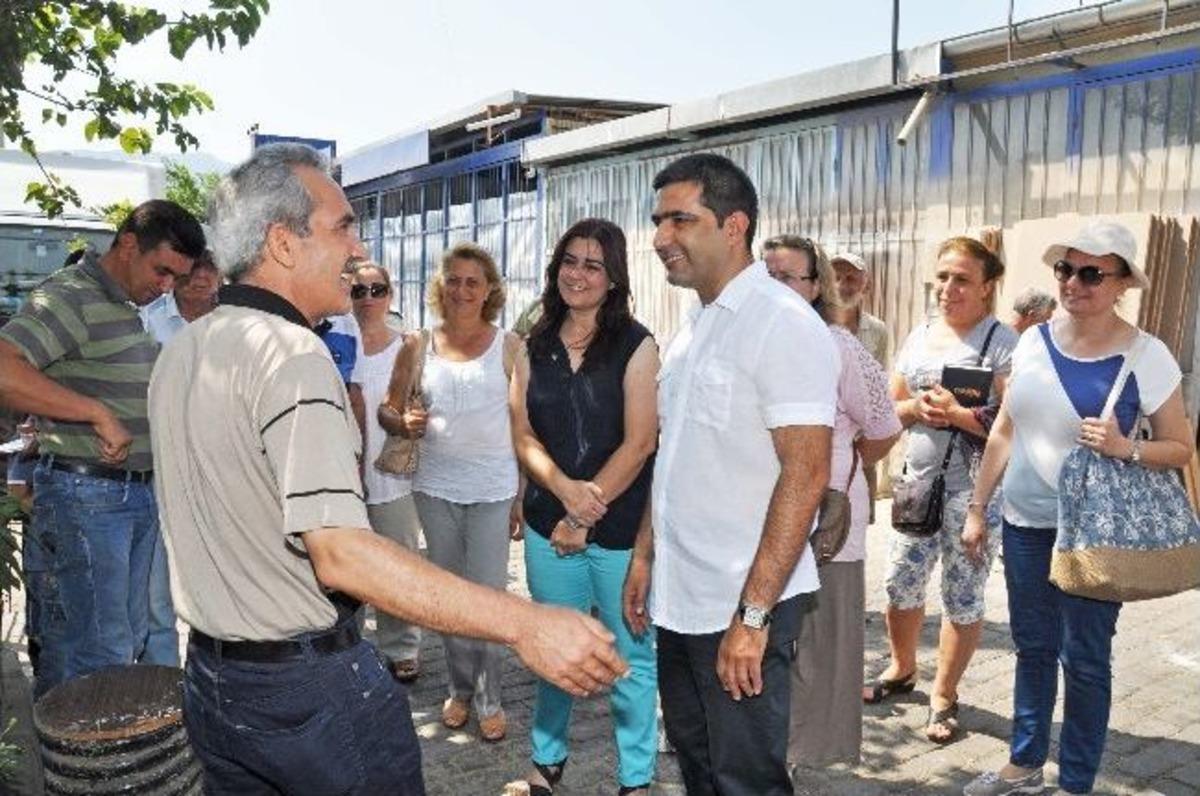 Chp Kuşadası Belediye Başkan Aday Adayı Av.&ouml;mer G&uuml;nel Davautlar&rsquo;da Halkla Bir Araya Geldi