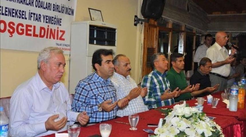 Valig&uuml;zeloğlu İftar Yemeklerinde Esnaf İle Buluşmaya Devam Ediyor