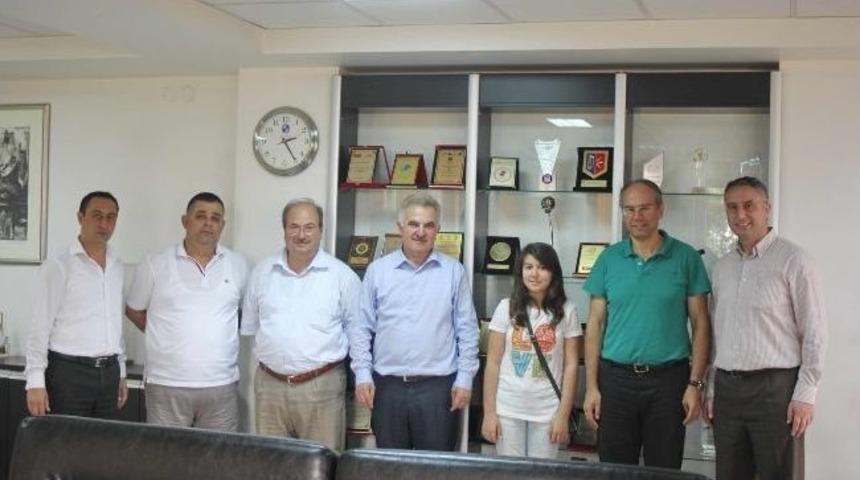 Sbs Birincisinden Rekt&ouml;r Elmas&rsquo;a Ziyaret